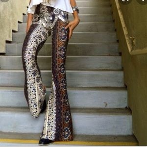 Novella Royals Janis bell bottoms